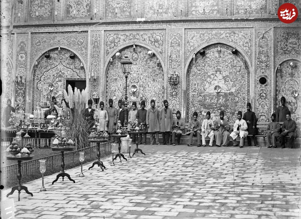 عکسهایی از حضور روحانیون در جشن عروسی دختر ناصرالدینشاه عکسهایی از حضور روحانیون در جشن عروسی دختر ناصرالدینشاه