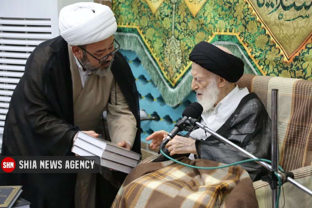 دیدار مدیران پژوهشی و محققین عتبه عباسیه با آیت الله شبیری زنجانی + تصاویر دیدار مدیران پژوهشی و محققین عتبه عباسیه با آیت الله شبیری زنجانی + تصاویر