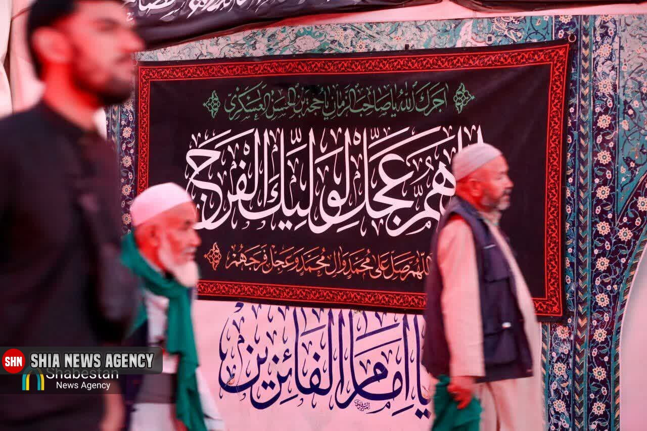 سیاهپوشی حرمین عسکریین(ع) در آستانه ۸ ربیعالاول سیاهپوشی حرمین عسکریین(ع) در آستانه ۸ ربیعالاول