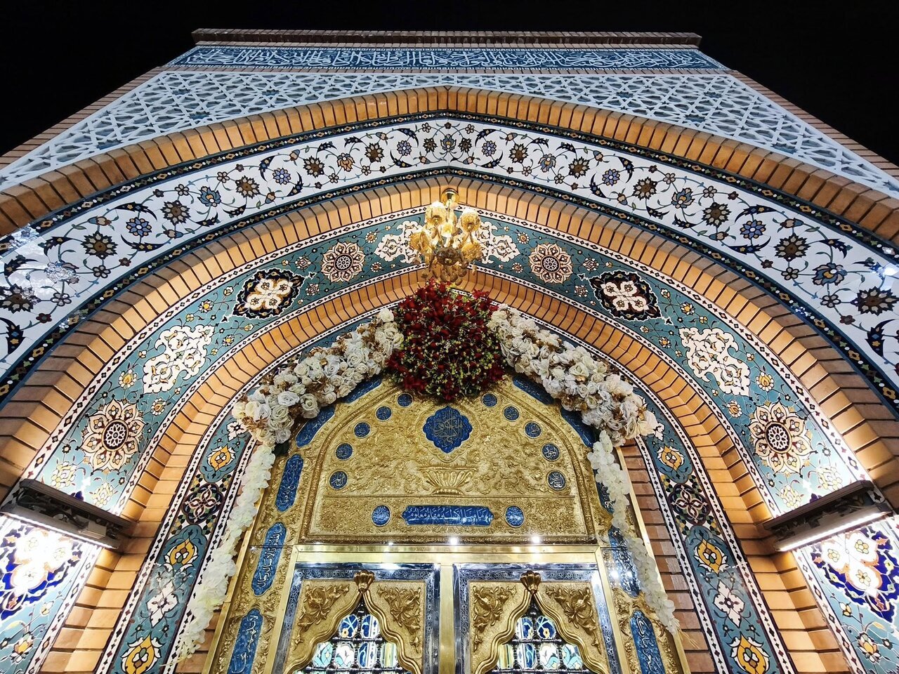 تصاویر | آذین‌بندی مسجدسهله در آستانه نیمه‌شعبان