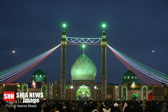 شب نیمه شعبان در مسجد مقدس جمکران