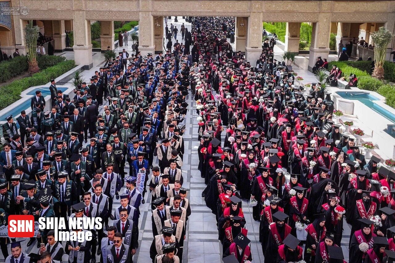 مراسم فارغ التحصیلی ۹ هزار دانشجو در حرم امام علی (ع)