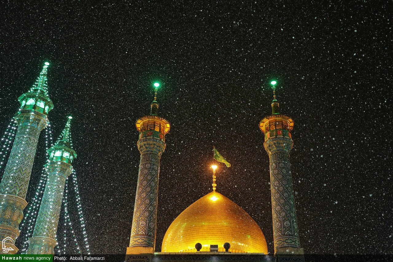هوای برفی قم در شب میلاد حضرت عباس (ع)