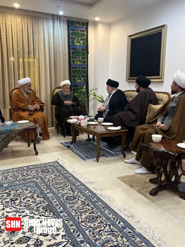 دیدار نماینده آیتالله سیستانی با آیتالله سبحانی دیدار نماینده آیتالله سیستانی با آیتالله سبحانی