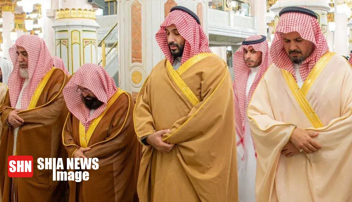 ولیعهد عربستان با جلیقه ضدگلوله در مدینه منوره ولیعهد عربستان با جلیقه ضدگلوله در مدینه منوره