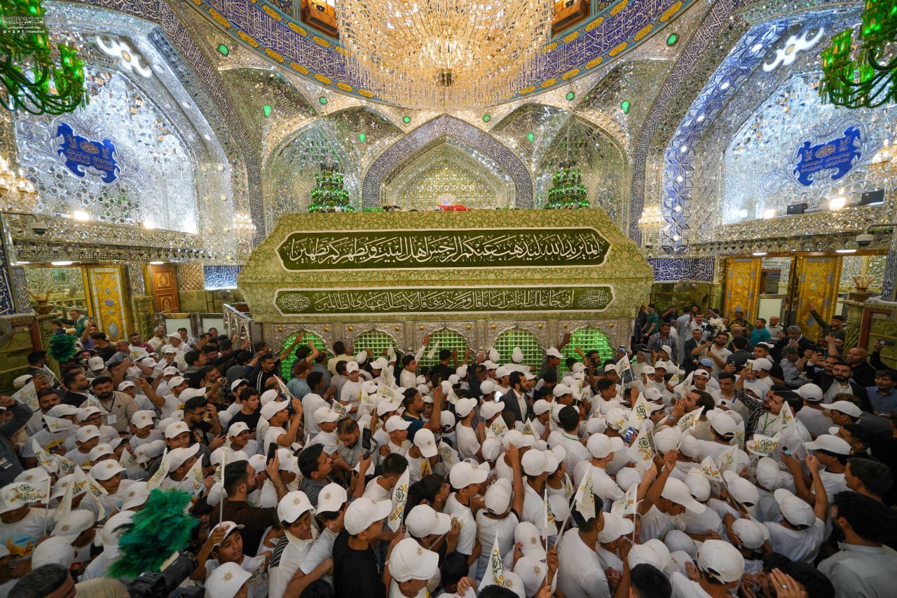 بیعت هزار کودک یتیم با امیرالمومنین (ع) در حرم نجف