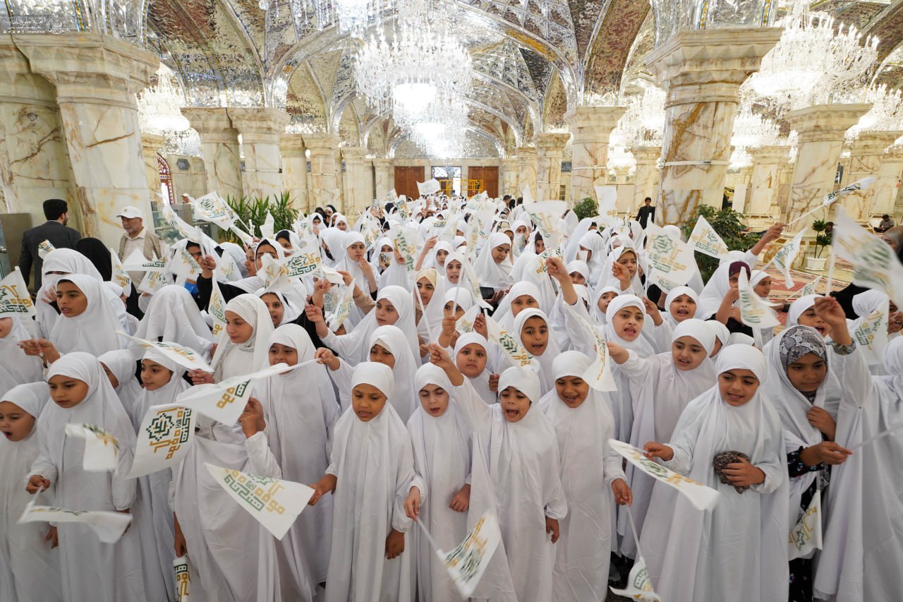 بیعت هزار کودک یتیم با امیرالمومنین (ع) در حرم نجف