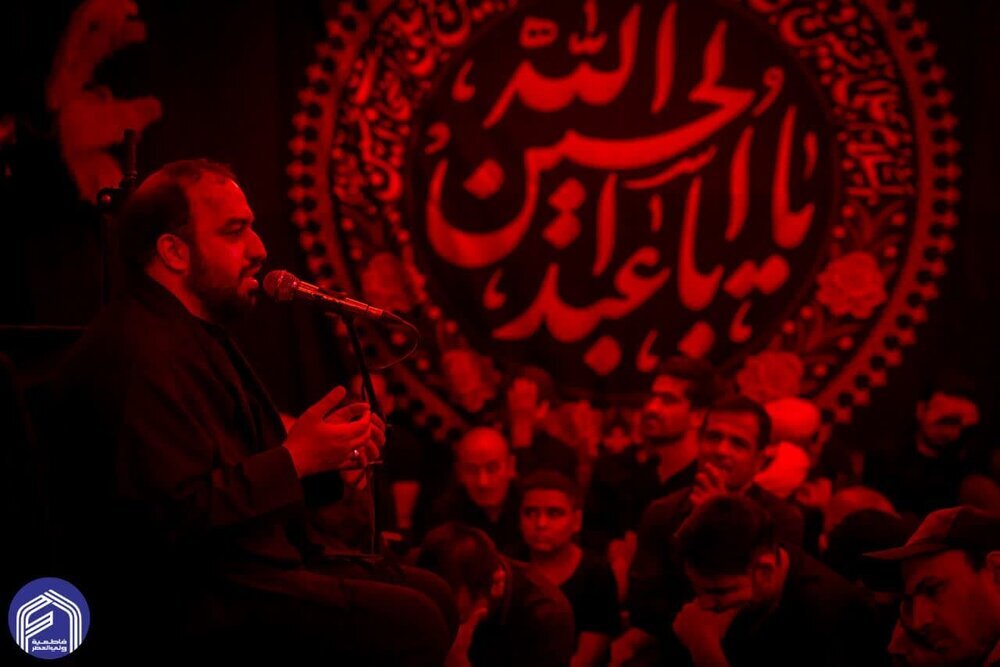 تصاویر/ مراسم عزاداری روز عاشورا با حضور آیت الله وحید خراسانی