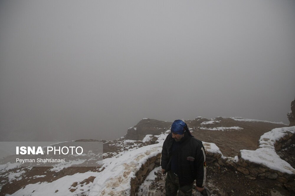 تصاویری باورنکردنی از شدت بارش برف در نصف جهان