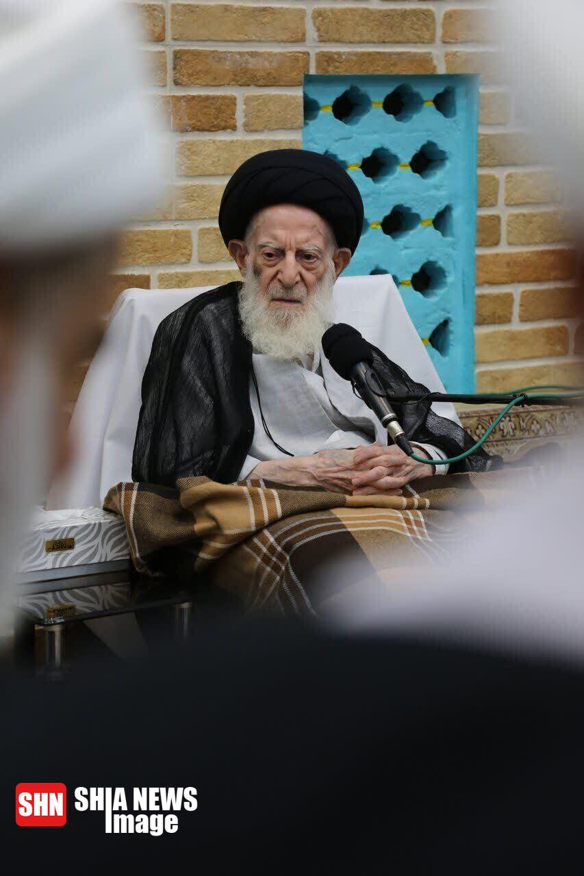 دیدار جمعی از علمای فعال کشور بحرین با آیت الله شبیری زنجانی دیدار جمعی از علمای فعال کشور بحرین با آیت الله شبیری زنجانی