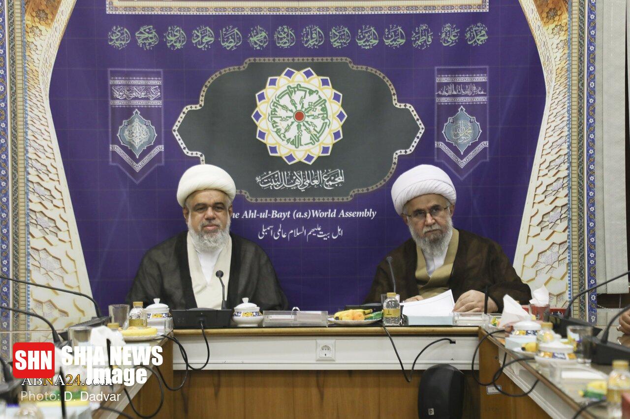 دیدار جمعی از علمای بحرین با دبیرکل مجمع جهانی اهل بیت(ع)