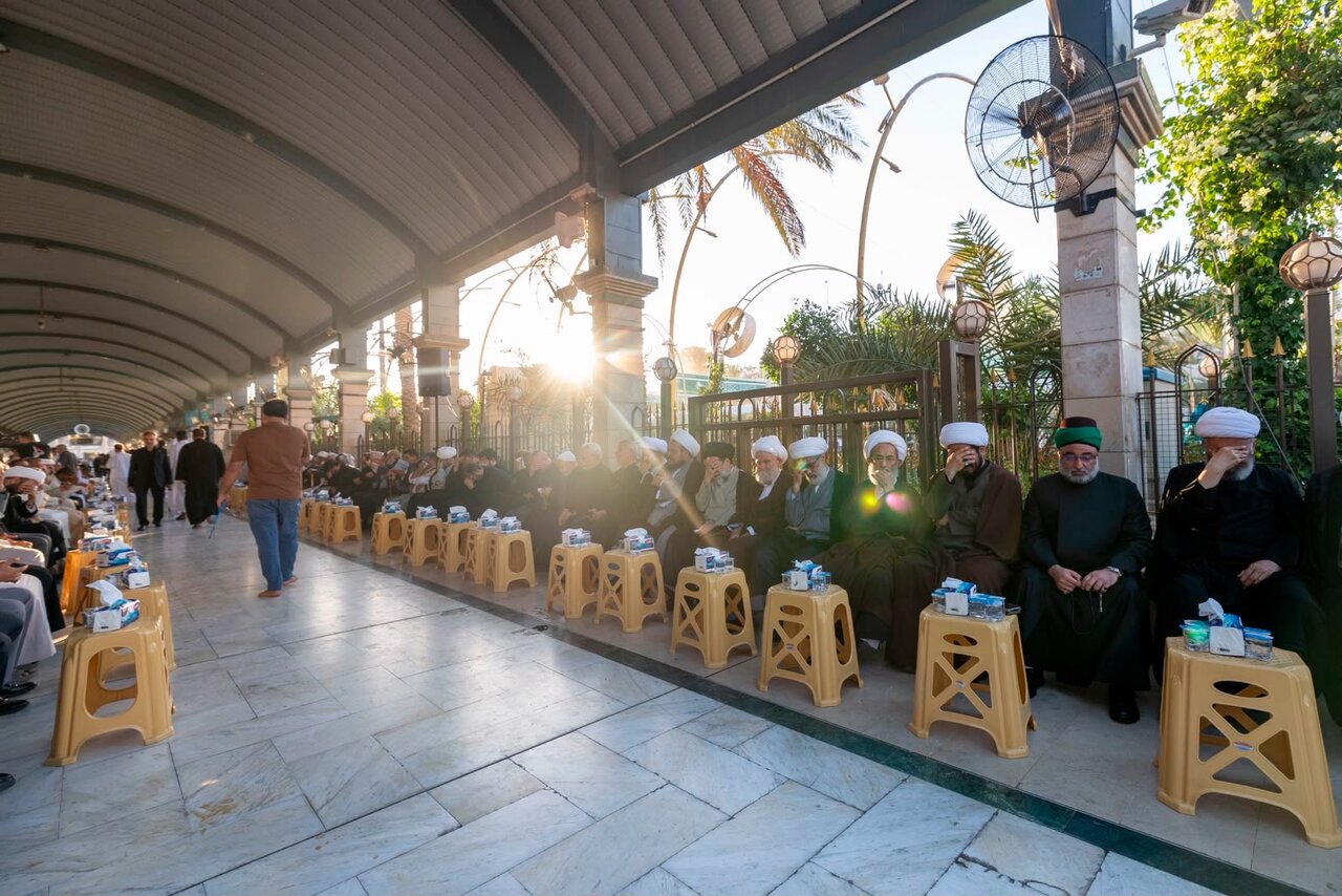 مراسم بزرگداشت آیت الله فیاض در بین الحرمین کربلا + تصاویر مراسم بزرگداشت آیت الله فیاض در بین الحرمین کربلا + تصاویر