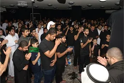 روضه‌خوانی شیعیان عربستانی در مجلس عزاداری