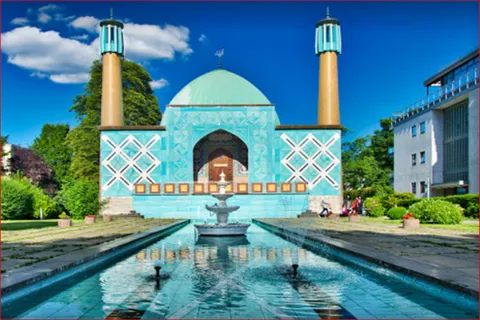 مسجد آبی جاذبه گردشگری اروپا