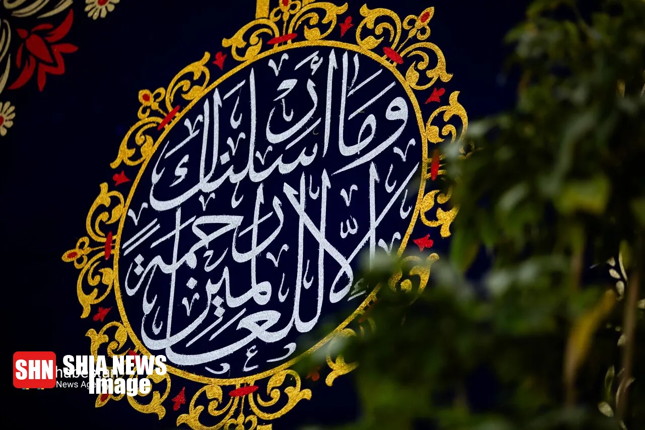 آذین بندی حرم امام حسین آذین بندی حرم امام حسین