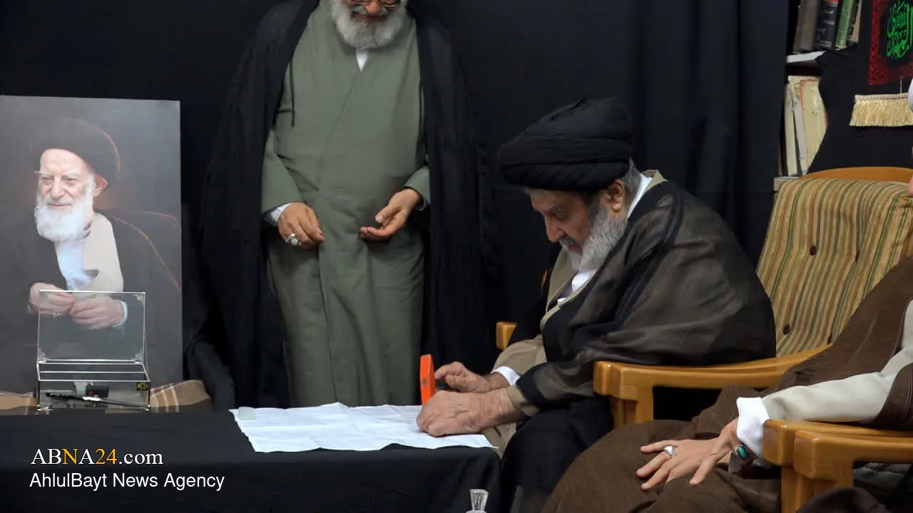 مراسم شکستن مُهر آیت‌الله‌ شبیری زنجانی