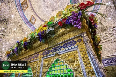 فیلمی از گل آرایی حرم امام حسین (ع)