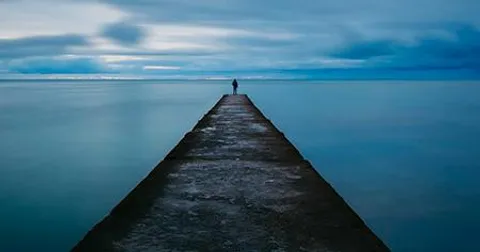 اَلصَّمْتُ رَوْضَةُ اَلْفِكْر | سکوت بوستان اندیشه است