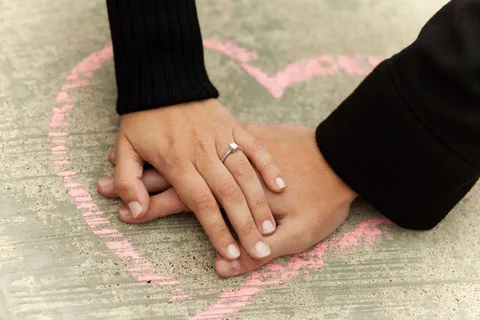 ۵ عادت کلیدی برای استحکام پیوند عاطفی زوجین