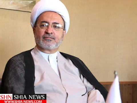 دیدار حجت الاسلام و المسلمین شیخ محمد حسون مدیر مرکز پژوهش های اعتقادی از شیعه نیوز + تصویر