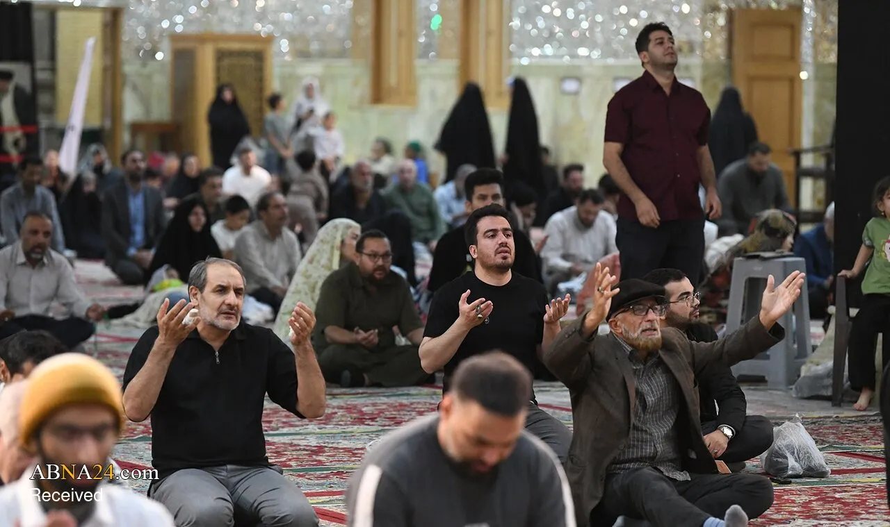 عزاداری فاطمیه در حرم حضرت عبدالعظیم(ع) عزاداری فاطمیه در حرم حضرت عبدالعظیم(ع)