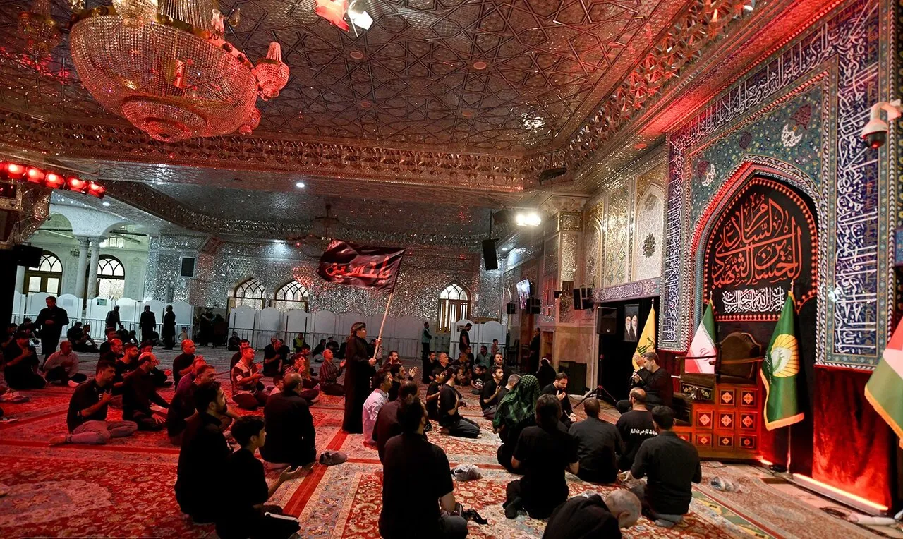 مراسم عزاداری دهه سوم ماه محرم در حرم حضرت عبدالعظیم(ع) مراسم عزاداری دهه سوم ماه محرم در حرم حضرت عبدالعظیم(ع)