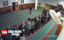 حمله با اسپری فلفل و تبر به نمازگزاران در انتاریو کانادا
