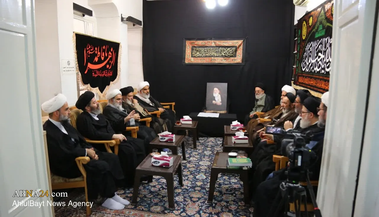 مراسم شکستن مُهر آیت‌الله‌ شبیری زنجانی