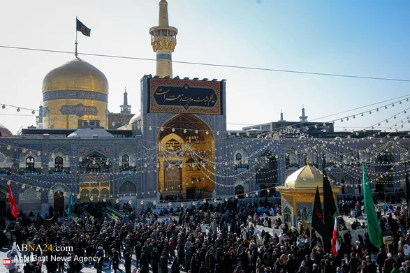 سوگواری سالروز شهادت حضرت فاطمه (س) در حرم امام رضا(ع)