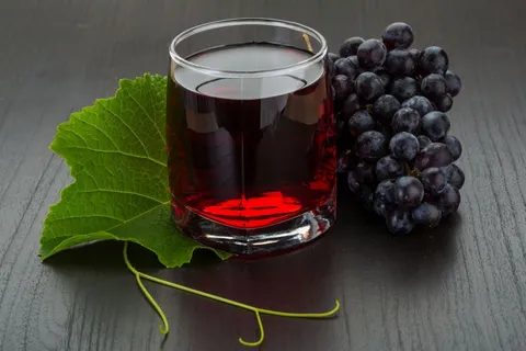 آیا نوشیدن دلستر انگور اشکال دارد؟