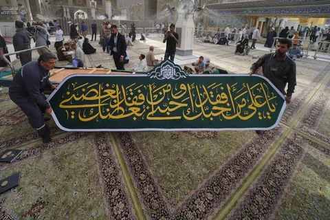 تزئین حرم امیرالمؤمنین علی (ع) با نزدیک شدن به عید غدیر