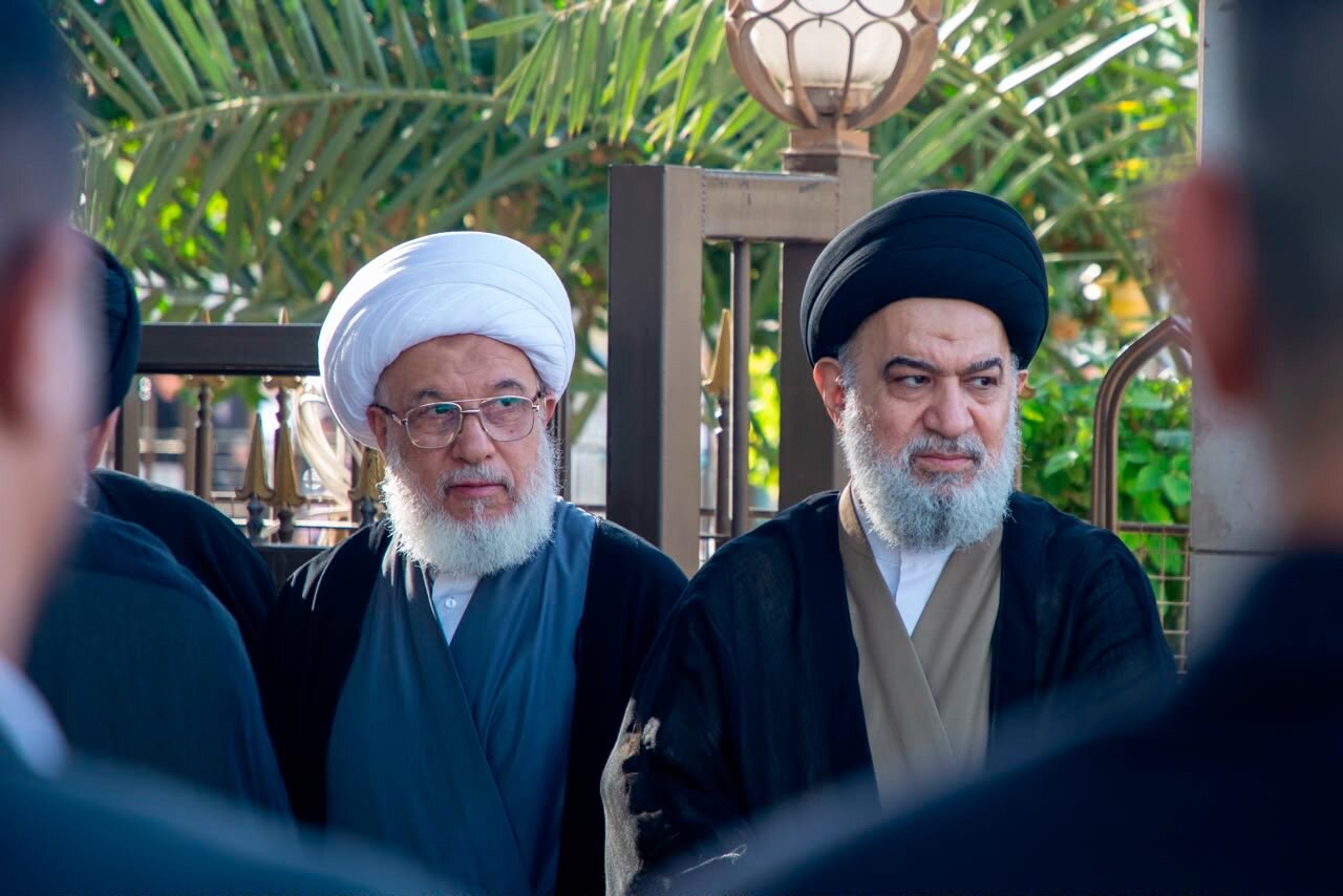 مراسم بزرگداشت آیت الله فیاض در بین الحرمین کربلا + تصاویر مراسم بزرگداشت آیت الله فیاض در بین الحرمین کربلا + تصاویر
