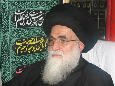 توصیه های آیت الله روحانی به مداحان، سخنرانان و عزادارن حسینی
