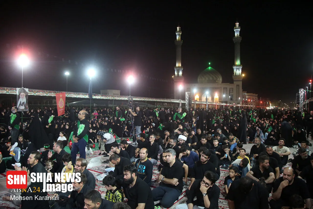 آیین بزرگترین سفره حضرت رقیه(س) در قم آیین بزرگترین سفره حضرت رقیه(س) در قم
